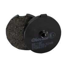 Remblokken Brembo 07GR6319 koolstofkeramiek voorkant met goedkeuring voor Hyosung GF 4V Speed, Suzuki GP GA 2V Cruise I F II Classic DelLuxe 125 ccm bouwjaar 1978 - 2003