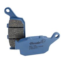 Bremsbeläge Brembo 07HO2711 Carbon Keramik hinten mit Zulassung für Honda VT FL Spada, Triumph Street Triple R Tiger Explorer XC CBR RR Peugeot Satelis