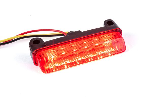 Rücklicht Str8 LED universell vertikal rot mit Zulassung