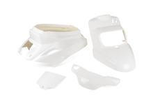 Kit carenatura Str8 in 4 pezzi per Yamaha BWS, MBK Booster 50 ccm Anno 2004