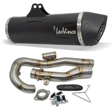 Celý výfukový systém LeoVince NERO RACING z nerezové oceli v černé barvě, s karbonovou koncovkou a tepelným štítem pro Gas Gas ES / SM 700 r. v. 2022 - 2024 E5 / KTM Enduro R / SMC R 690 r. v. 2019 - 2024 E4 / E5