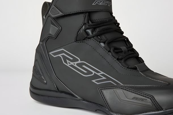 Bottes de moto RST Sabre imperméables CE noires pour hommes