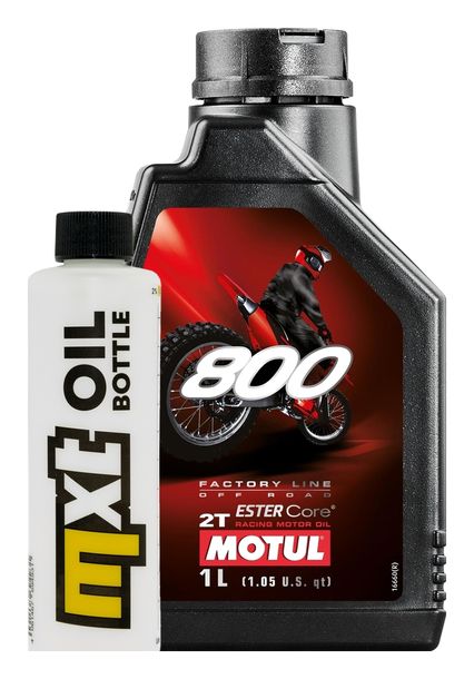 1L 2-stroke oil inspection package + 1x spark plug for Yamaha RDM 50 ccm