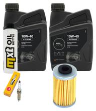 Kit d'inspection 2L 10W-40 + filtre à huile + 1x bougie pour KTM Duke 125 ccm Année 2011 - 2015