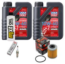 Kit d'inspection 2L 10W-60 + filtre à huile + 1x bougie d'allumage pour KTM SMC R ABS 690 ccm Année 2011