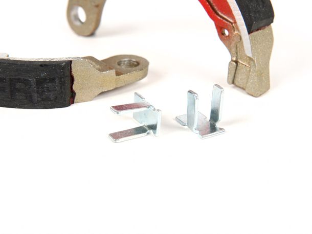Mâchoires de frein BGM 127x20mm arrière pour frein à tambour BGM5310 8 pouces 1 support pour Vespa Wideframe V1T à V15T (h), V30T à V33T (h), VM (h), VN (h), VL (h), VB (h), VNA1T-VNA2T (h), VNB1T à VNB3T (h), VBA1T (h), VBB1T (h)