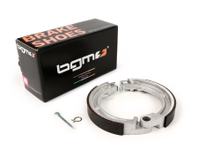 Bremsbacken vorne BGM 125x17mm 1 Aufnahme für 8 Zoll, 9 Zoll und 10 Zoll vorne, 1 Aufnahme für Vespa Smallframe V50, V90, SS50, SS90, PV125, ET3, Wideframe V1T bis V15T, V30T-V33T, VM, VN, VL, VB, VNA, VNB, VBA, VBB