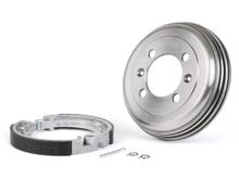 Bremstrommel BGM vorne 8" inkl. Bremsbacken, 1 Aufnahme Grauguss- für Vespa Wideframe V1-15, V30-33, VU, VM, VN, VL, VB, VBA1T, VBB1T, VNB2T, VNB3T, VNA, ACMA, Hoffmann