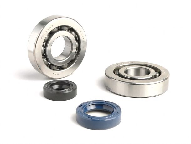 Set guarnizioni albero BGM per Peugeot 50cc (verticale - pompa olio meccanica) Speedfight 1 50 (AC, LC) (-2004), Speedfight 2 50 (AC, LC) (-2004), Metalx 50, Xfight 50, Tkr 50, Trekker 50, Vivacity 50, Buxy 50