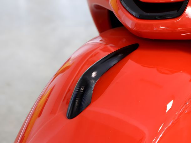 Embout de garde-boue CNC Moto Nostra pour Vespa GTS 125, GTS HPE 300, GTS Super 125, GTS Super HPE 300 jusqu'en 2022