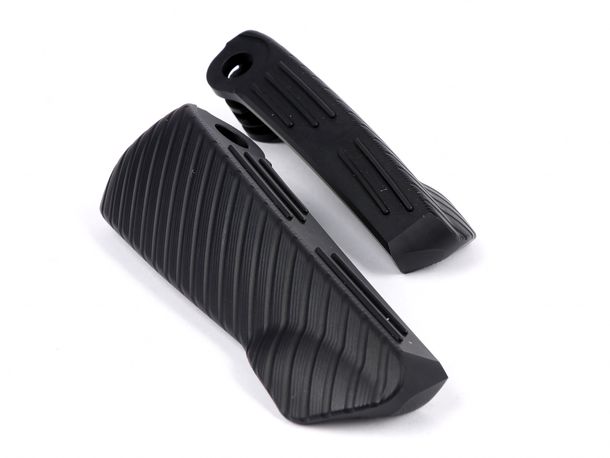 Fußrasten-Set Moto Nostra CNC für Vespa GT, GTL, GTS 125-300, GTV bis 2023