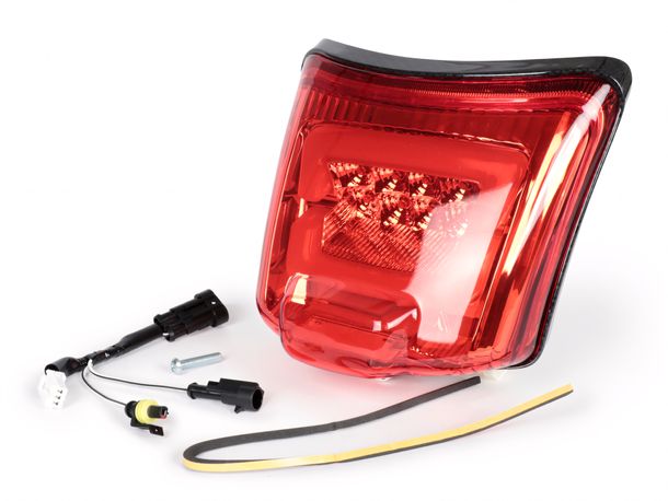 Rücklicht inkl. Rahmen Moto Nostra LED 'Boulder' rot für Vespa GTS (2019-2022) GTS125 iGet / GTS300 HPE / GTS SUPER 125 / 300 HPE / GTS SUPERSPORT 125 / 300 / GTS SUPERTECH 125 / 300 HPE