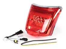 Rücklicht inkl. Rahmen Moto Nostra LED 'Boulder' rot für Vespa GTS (2019-2022) GTS125 iGet / GTS300 HPE / GTS SUPER 125 / 300 HPE / GTS SUPERSPORT 125 / 300 / GTS SUPERTECH 125 / 300 HPE