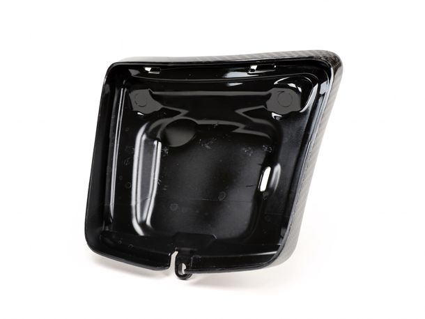 Moto Nostra achterlichtframe voor installatie van nieuw achterlichttype vanaf 2014 op voertuigen tot 2014, voor Vespa GT, GTS 125-300, GTL