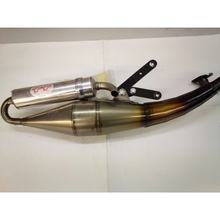 Použité, výfukový systém LeoVince Kompletní systém HAND MADE TT, hliník, s homologací pro Peugeot Jet Force 50 TDSI / C.TECH 50 LC i.e. / Ludix Blaster 50 LC / Speedfight 3 50 LC