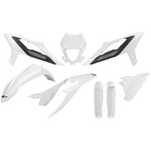 Kit de carenado UFO PLAST 8 piezas. Juego de carenado de plástico con protección para horquillas.