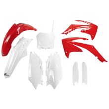 Kompletní sada plastových dílů UFO PLAST 9-dílná, včetně krytu vidlic pro Honda CRF R 250 / 450 ccm, ročníky 2009 - 2010