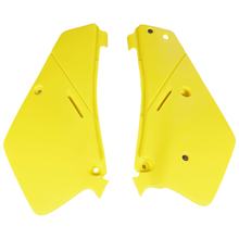 Carénage latéral UFO PLAST 2 pièces pour Suzuki RM 80 ccm Année de fabrication 1986 - 1999