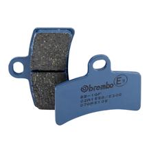 Pastilhas de freio Brembo 07GR5105 cerâmica de carbono à frente & atrás com homologação para Gas Contact 270 TXT 2 Rookie EC 50 - 320 ccm