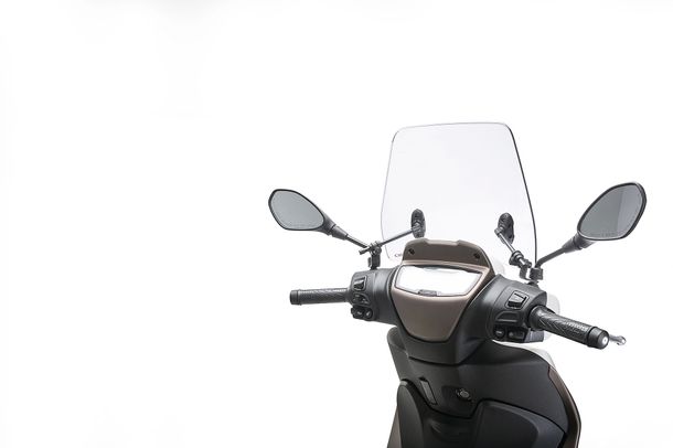 Windschild Puig Trafic mit ABE für Piaggio MEDLEY 125 ie 4V LC ABS E5, MEDLEY S 125 ie 4V LC ABS E5, u.a. (Bj. 2020 - 2026)