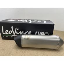 B-kvalita, koncový tlumič LeoVince LV-14 s homologací, nerezová ocel, karbonová koncovka pro Voge Valico 900DSX r. v. 2024 - 2026 E5+