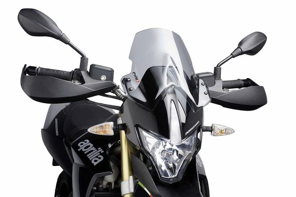 Pare-brise Puig New Generation Touring avec ABE pour Aprilia Dorsoduro 750, Dorsoduro 1200, Dorsoduro 900 ann. 2008 - 2020