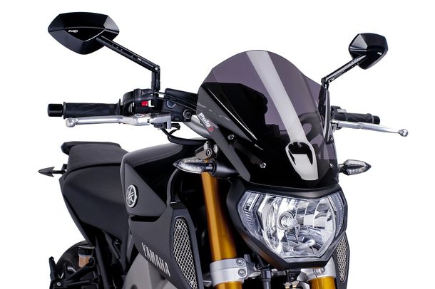 Parabrezza Puig New Generation Touring con ABE per Yamaha MT-09 Street Rally, MT-09 Sport Tracker, MT-09 anno 2013 - 2016