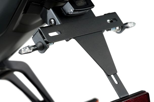 Putt Blinkerset Puig 150 x 185 mm - Schwarz für Yamaha MT-125, Kawasaki Versys 650, Honda CB125R NEO Sports Cafe, Suzuki SV650, Ducati Panigale V4, KTM 1290 Superduke R, BMW R1200R, Triumph Street Triple 765 R