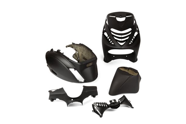 Verkleidungskit STR8 5 Teile matt schwarz für Piaggio ZIP SP2