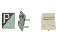 Embleem CIF Piaggio Metaal Kunsthars met grote gatafstand voor Vespa 125 bouwjaar 1955 - 1957