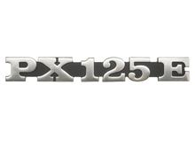 Embleem / Belettering CIF " PX 125 E " voor Vespa zijkap PX 125 - 2 pinnen 158x20mm gatafstand 105mm