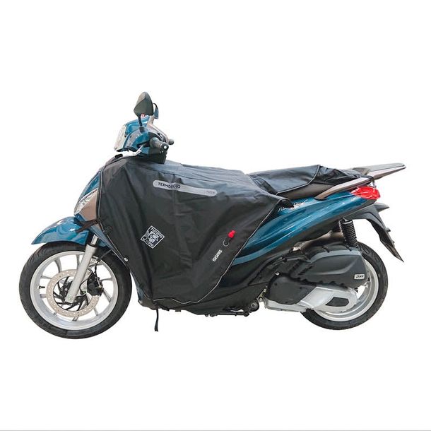 Ochrana nohou Tucano Urbano TERMOSCUD R214X černá pro Piaggio Medley 3V I-GET S 4V 125 / 150 ccm