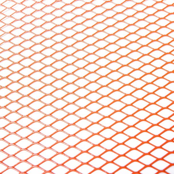 Racinggitter STR8 strong quality, 50x50cm, mittlerer Lochabstand, rot eloxiert