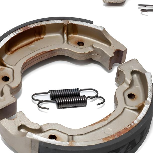 Mâchoires de frein Set Galfer MF640G2165 & MF458G2165 Mélange OEM avant & arrière pour Yamaha XC T Cygnus 125 ccm Année 1995