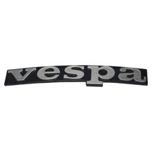 Emblem / Schriftzug " vespa " schwarz hinterlegt für Beinschild - 2 Pins 120x18mm Lochabstand 60mm