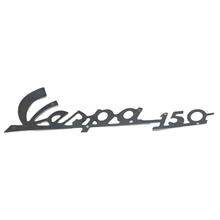 Insignia «Vespa 150 «aluminio mate, montaje con 8 remaches 140x50 mm