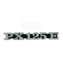 Emblem / Nápis "PX 125 E" pro boční kryt Vespa PX 125 - 2 kolíky, rozteč děr 158x20mm, rozteč 105mm