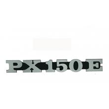 Emblém / Nápis "PX 150 E" pro boční kryt Vespy PX 150 - 2 kolíky, rozteč děr 158x20mm, vzdálenost děr 105mm