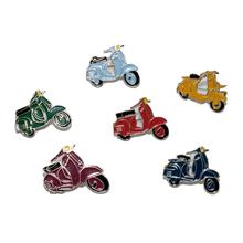 Anstecker Stecker Pin "Vespa" 33x22mm