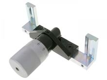 Voltage tester for drive toothed belt