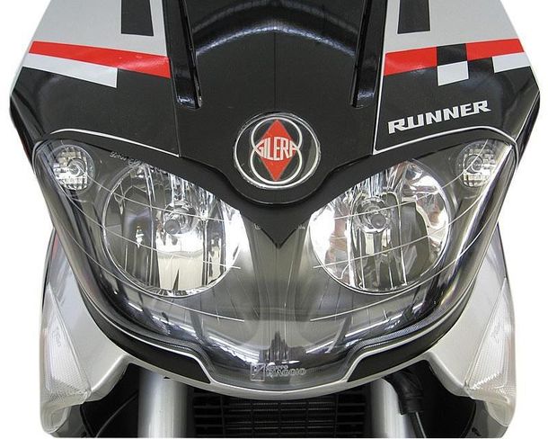 Cejas ODF negro para Gilera Runner (08 / 05-)