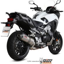 Výfukový systém Mivv SLIP-ON Titan s karbonovou koncovkou oválného sportovního provedení pro Honda VFR X 800 ccm r.v. 2015