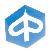 Emblem " Piaggio " zum Kleben 6-eckig 32mm glatt für Kaskade für Piaggio Free, NRG, NTT, Sfera, SKR, Zip