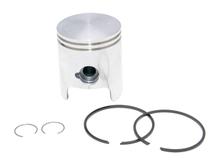 Ensemble de piston (C) pour Piaggio OEM / Derbi moteur D50B0 (de cylindre en fonte grise)