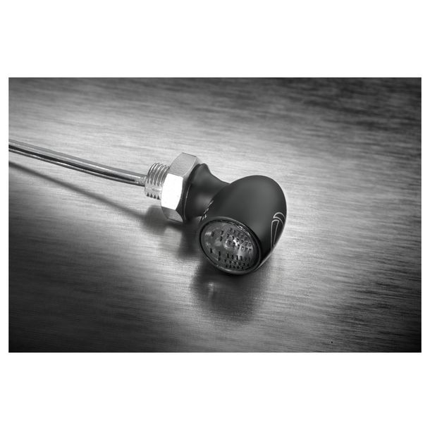 Bullet Atto Dark LED-indicator from Kellermann, smoke lens