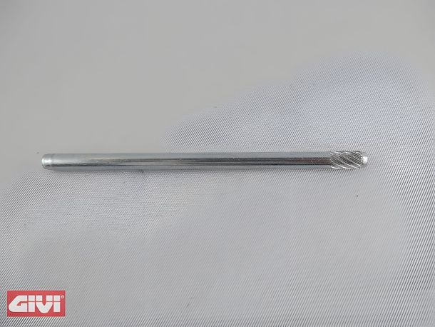 Pasador de acero GiVi D.04 X 75 mm para E260/E340/E350/E450/V46/E370/V