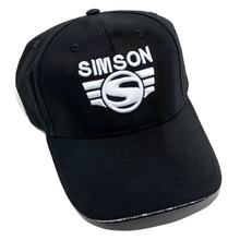 Black baseball cap with 3D logo in silver