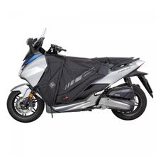 Protector de piernas Tucano Urbano TERMOSCUD® PRO negro para Honda Forza 125 modelo 2015 - 2018