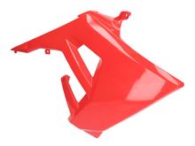 Derbi radiatorafdekking, rechts, rood, zonder decoratie, 2B004333000W5R voor Derbi Senda R X-Treme, Gilera SMT Euro 4 DRD SM 50 ccm