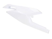 Boční plast Derbi, pravý, bez dekoru, 2B004329000W0B pro Aprilia SX RX, Derbi Senda R X-Treme Gilera RCR SMT Euro 4 DRD SM 50 ccm